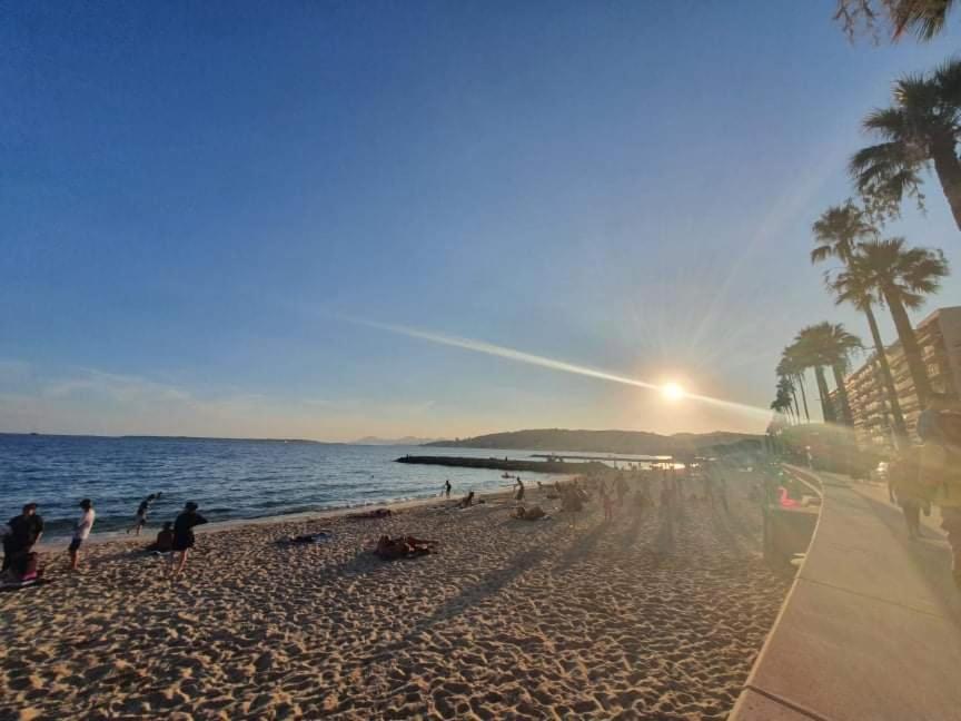 Plages Les Pins Climatise 3 Pieces * Juan-les-Pins